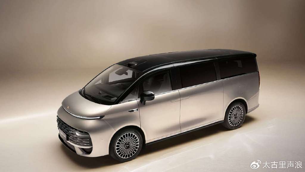 吉利銀河首款MPV曝光,V900采用增程動力